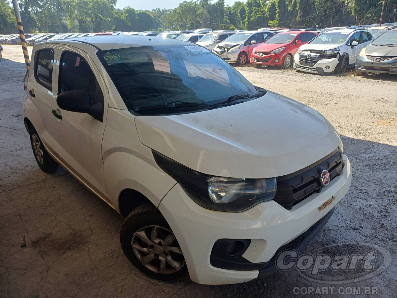 Veículo Fiat Mobi Fiat Mobi Easy 1.0 Fire 2018 Recuperável 2018 em leilão