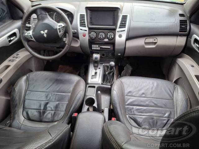 2015 MITSUBISHI PAJERO DAKAR 