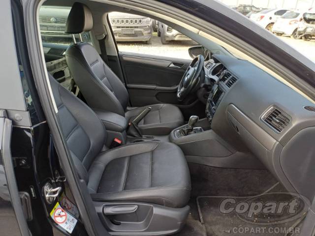 2018 VOLKSWAGEN JETTA 