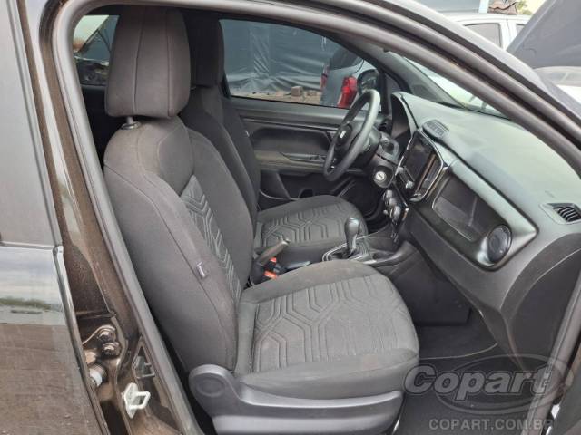 2025 FIAT STRADA CD 
