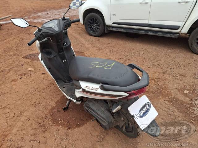 2023 YAMAHA FLUO 