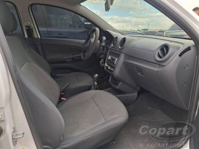 2014 VOLKSWAGEN VOYAGE 