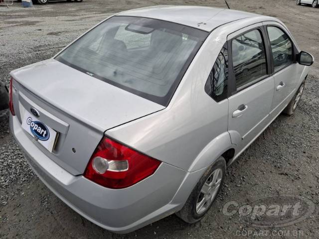 2009 FORD FIESTA SEDAN 