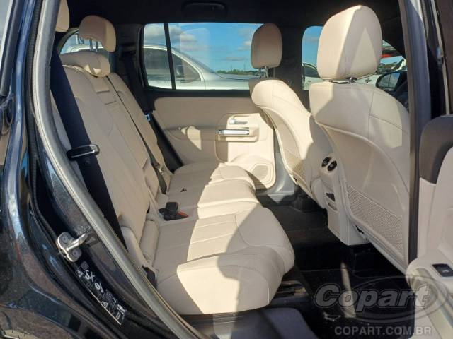 2025 MERCEDES BENZ GLB 