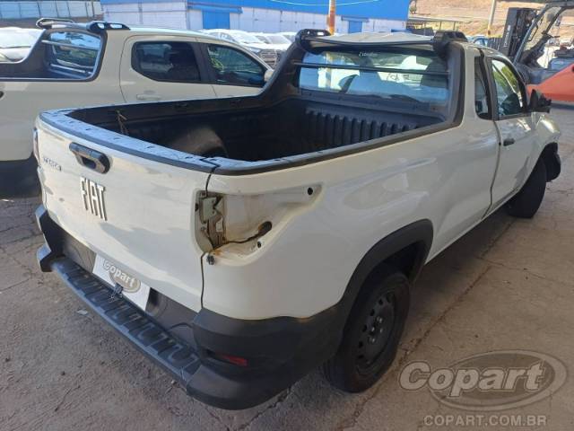 2025 FIAT STRADA 