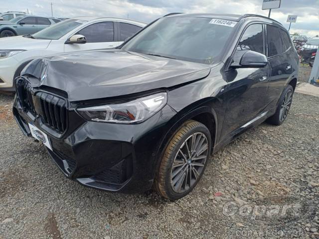 2025 BMW X1 