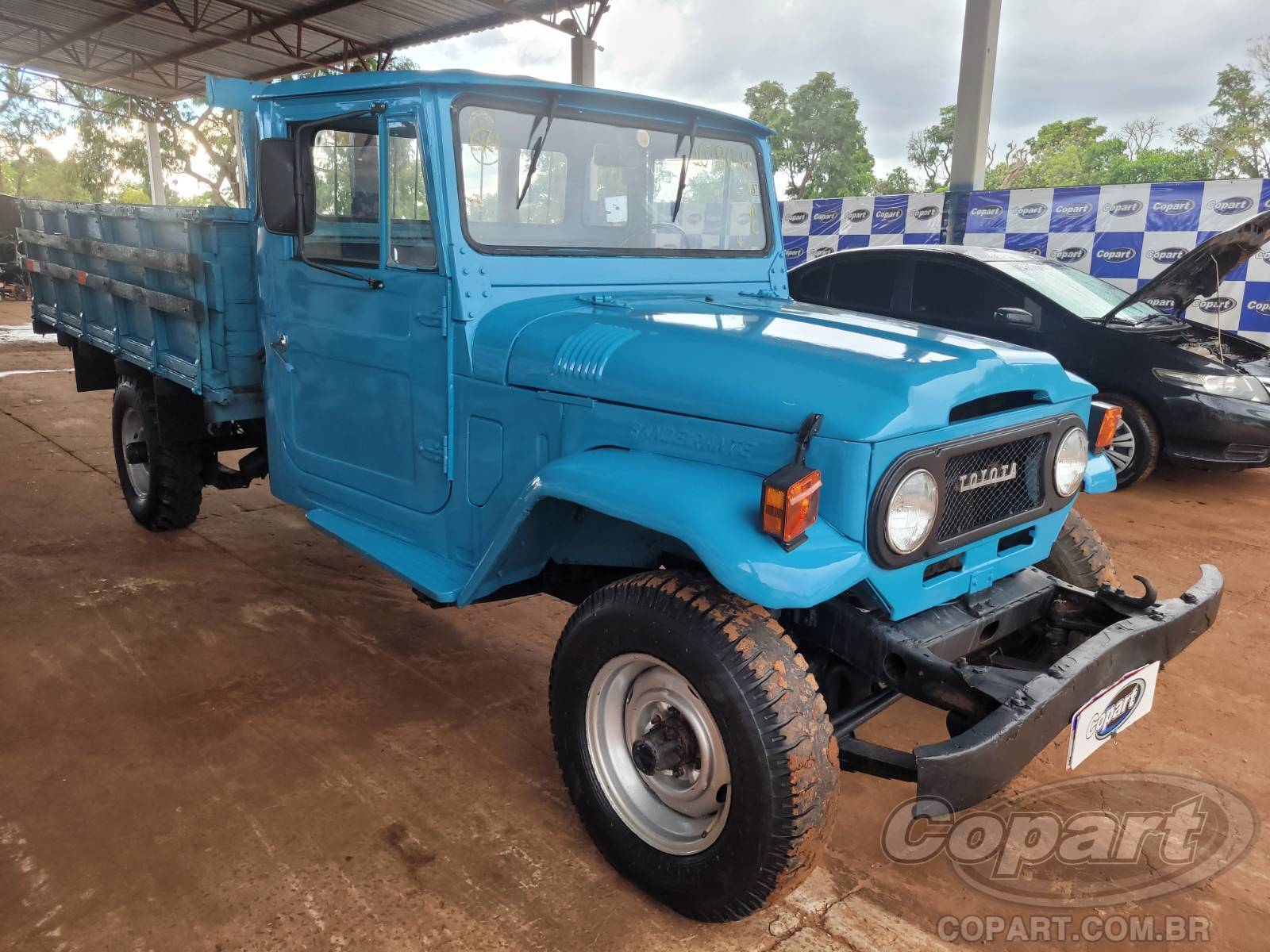 TOYOTA BANDEIRANTE