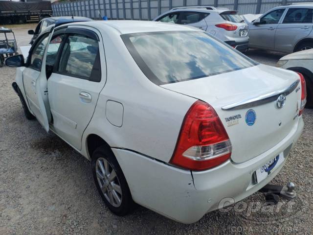 2017 TOYOTA ETIOS SEDA 