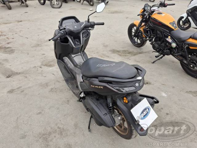 2025 YAMAHA NMAX 