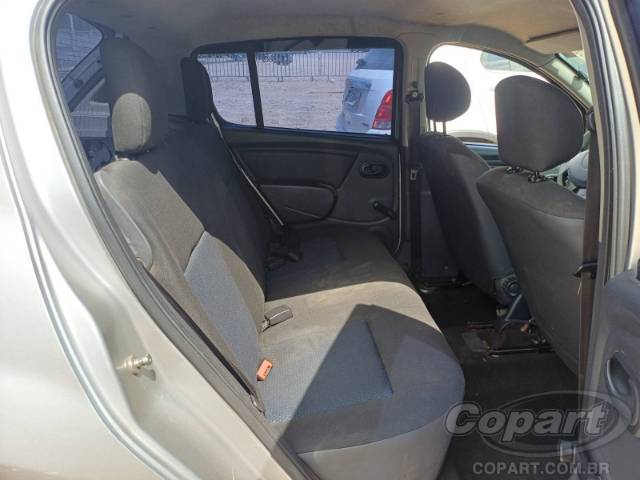 2009 RENAULT SANDERO 