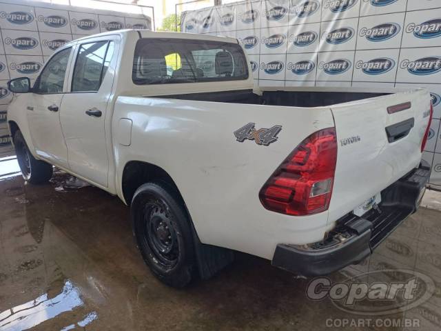 2023 TOYOTA HILUX CD 