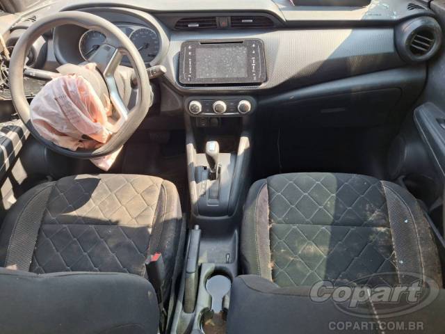 2019 NISSAN KICKS 