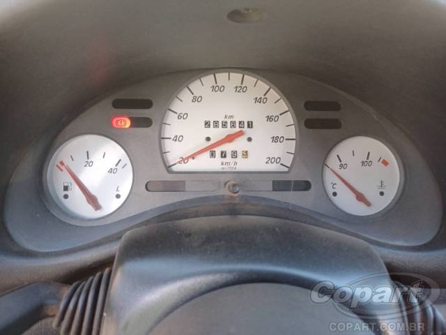 2001 CHEVROLET CORSA 