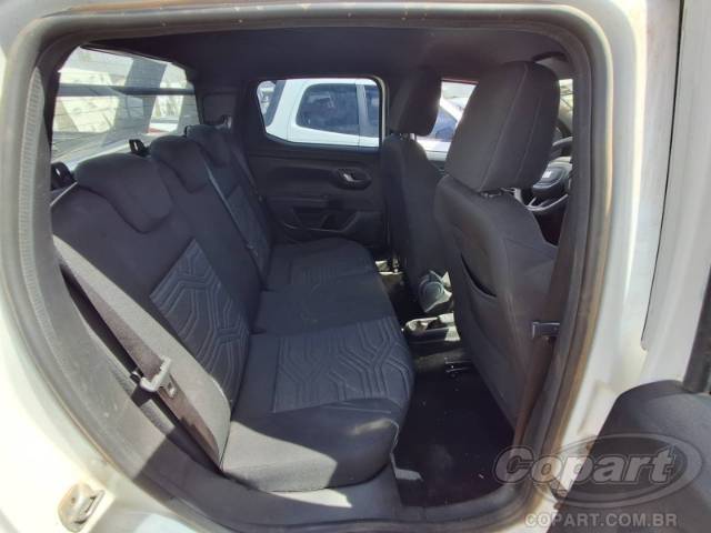 2025 FIAT STRADA CD 
