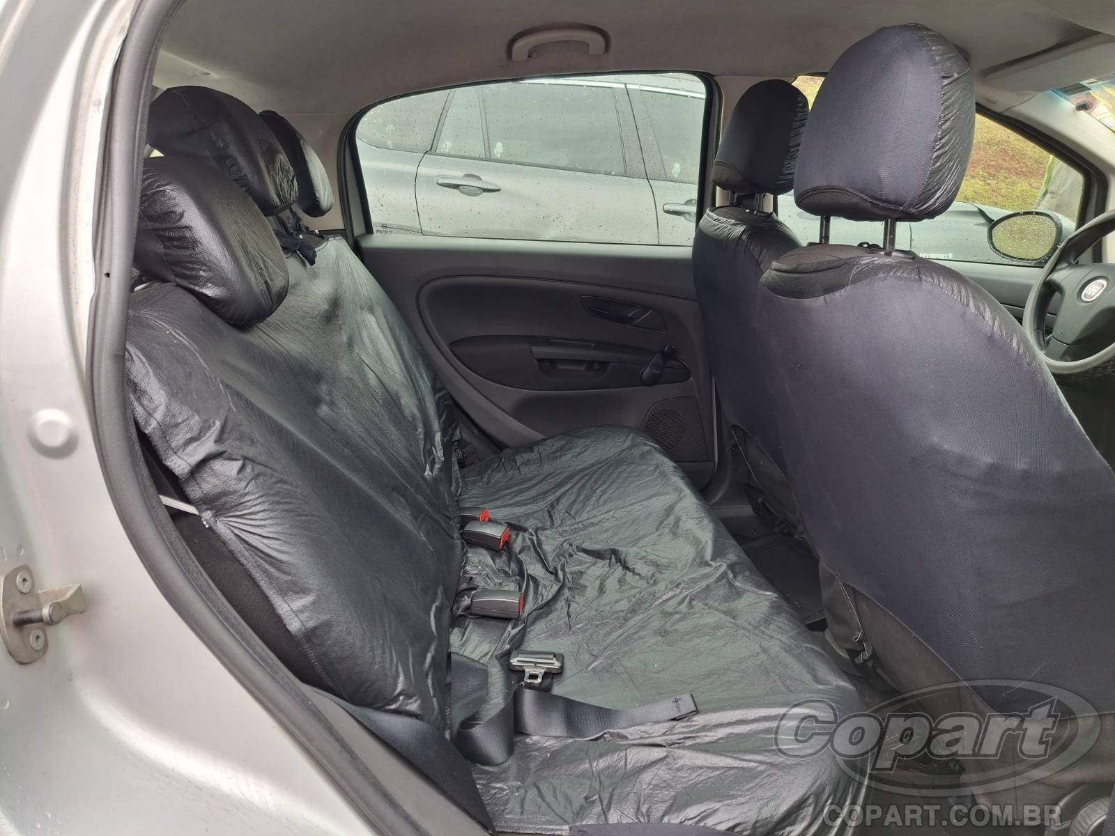 2010 FIAT PUNTO — foto 6 de 15