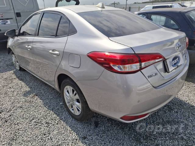 2019 TOYOTA YARIS SEDA 