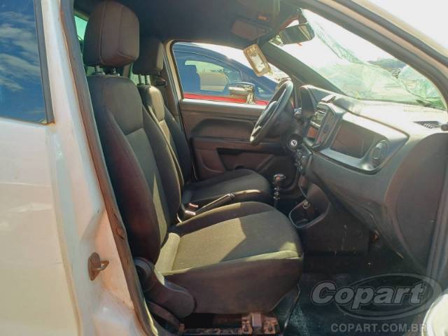 2022 FIAT STRADA 