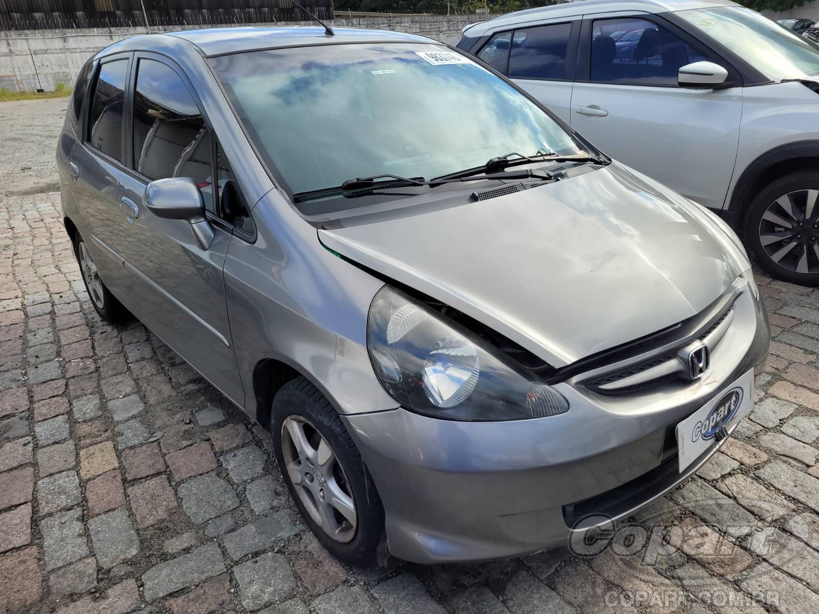 Veículo Honda Fit Honda Fit LX 1.4 2007 Colisão Pequena Monta 2007 em leilão