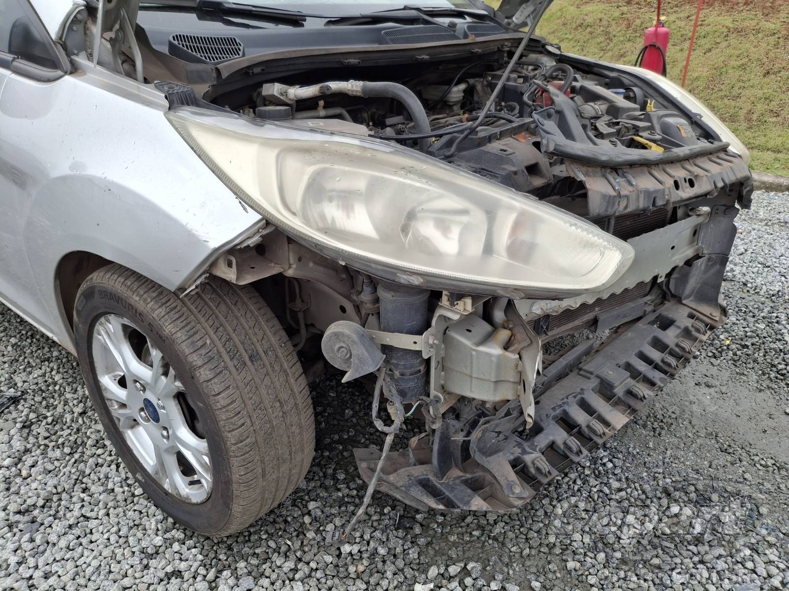 2014 FORD FIESTA — foto 12 de 15