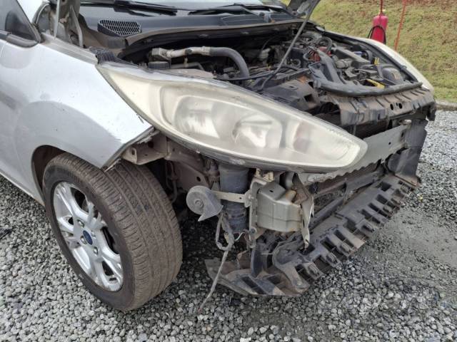 2014 FORD FIESTA 