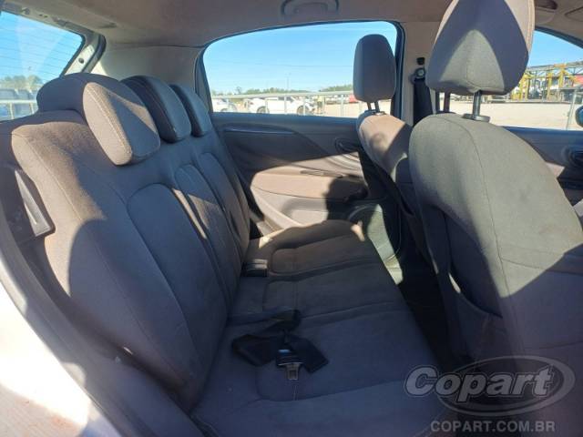 2013 FIAT PUNTO 