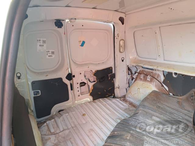 2023 RENAULT KANGOO FURGAO 