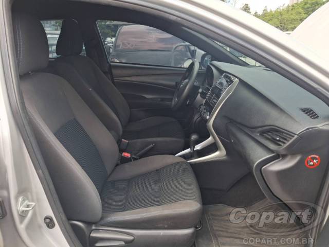 2020 TOYOTA YARIS 
