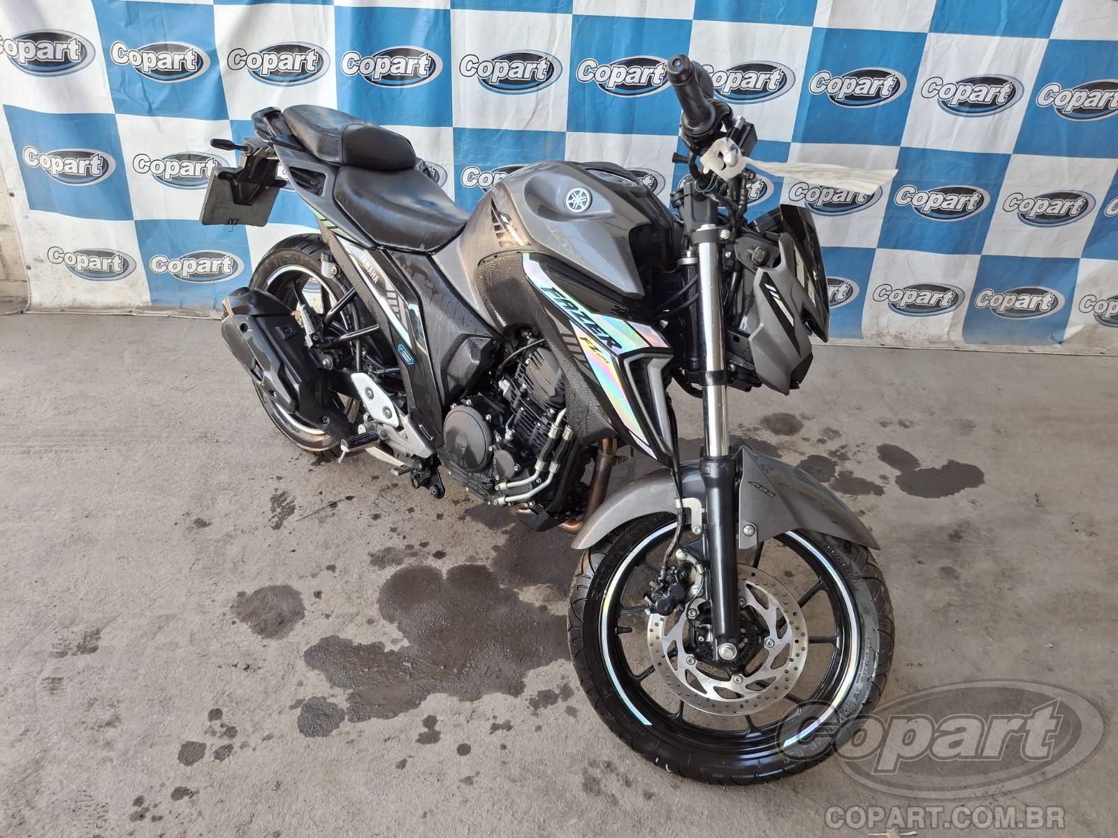 Yamaha FZ25 Fazer 2025