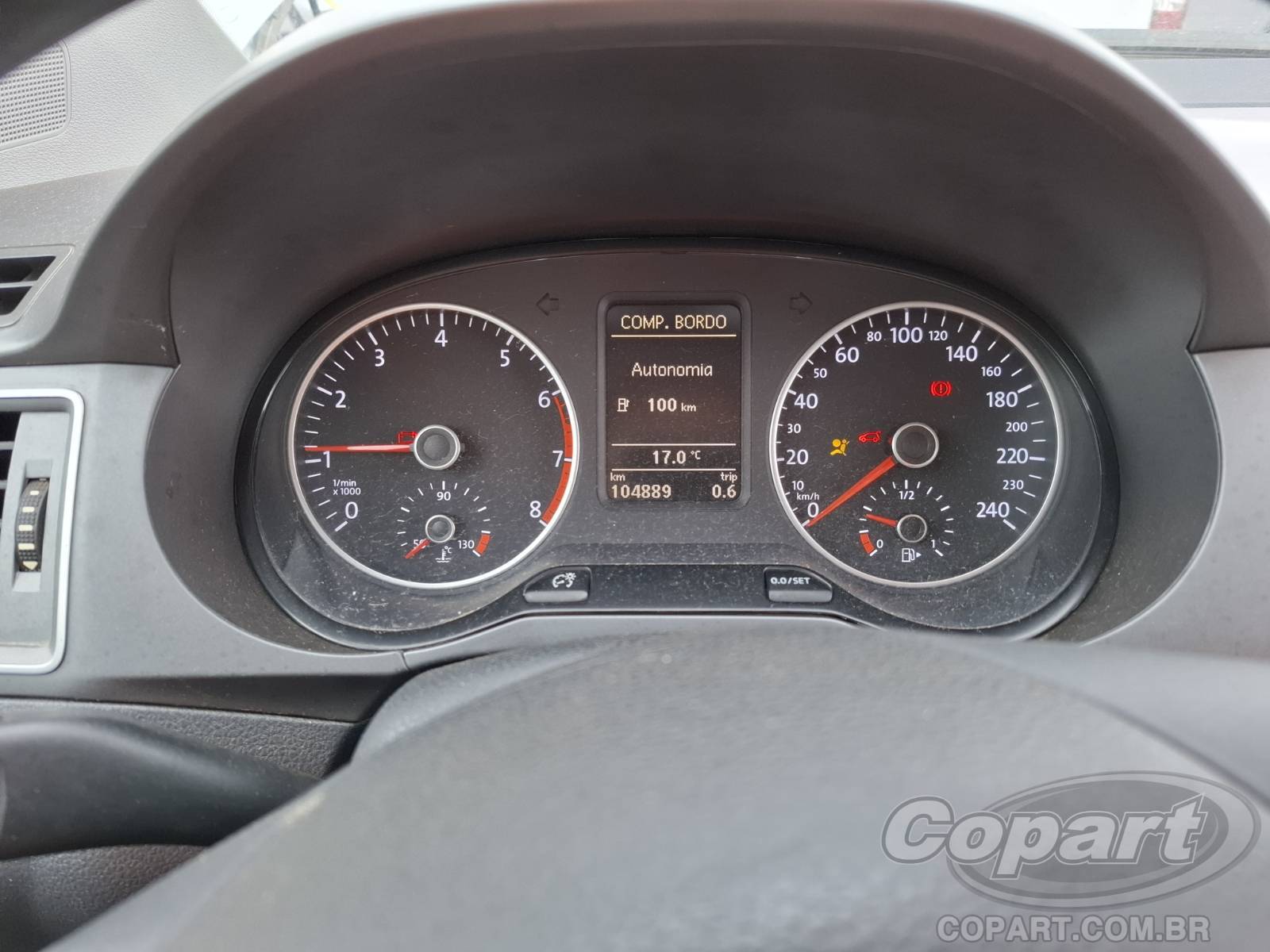 2016 VOLKSWAGEN SPACEFOX — foto 8 de 10