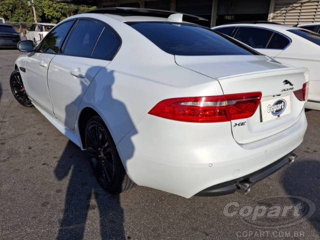 2017 JAGUAR XE 