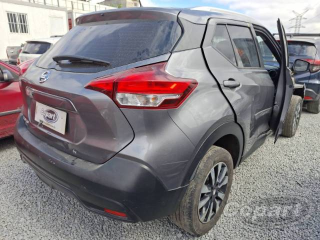 2020 NISSAN KICKS 