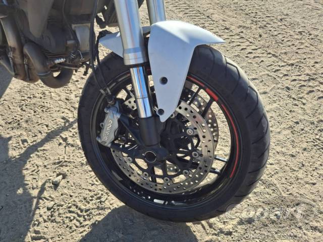 2020 DUCATI MONSTER 