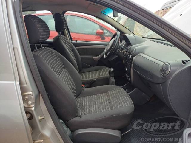 2013 RENAULT SANDERO 