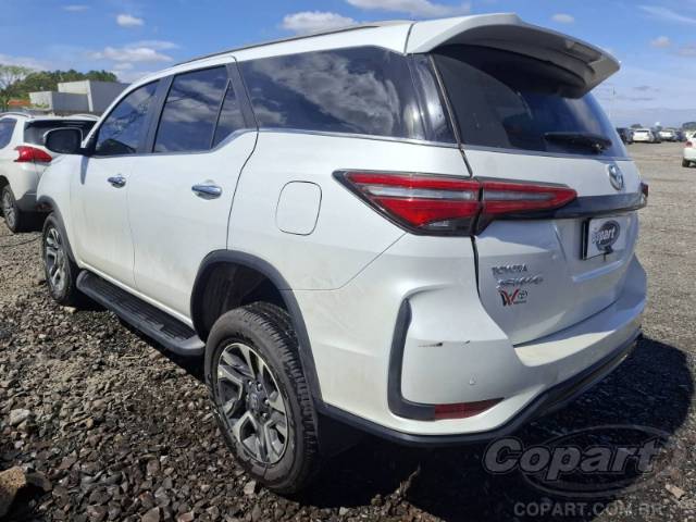 2026 TOYOTA SW4 