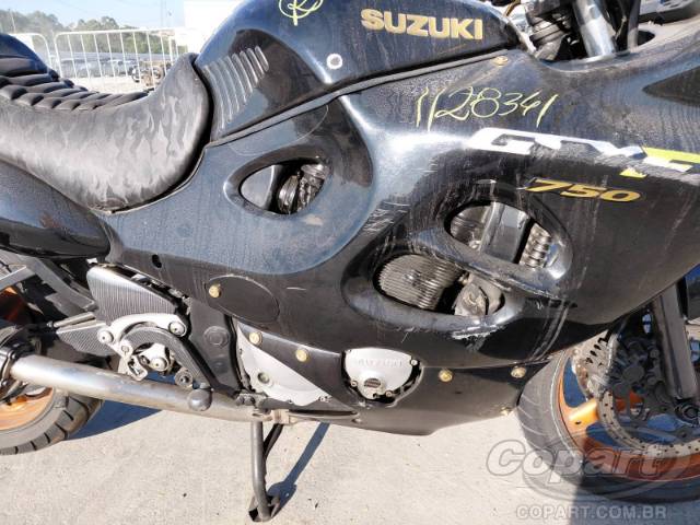 1999 SUZUKI GSX750 