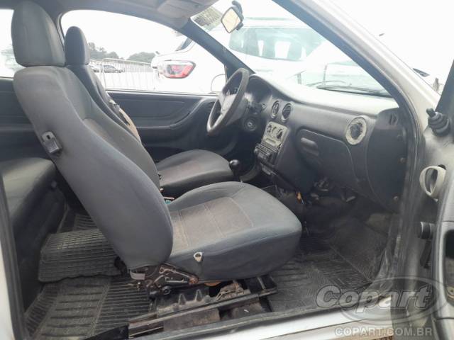 2002 CHEVROLET CELTA 
