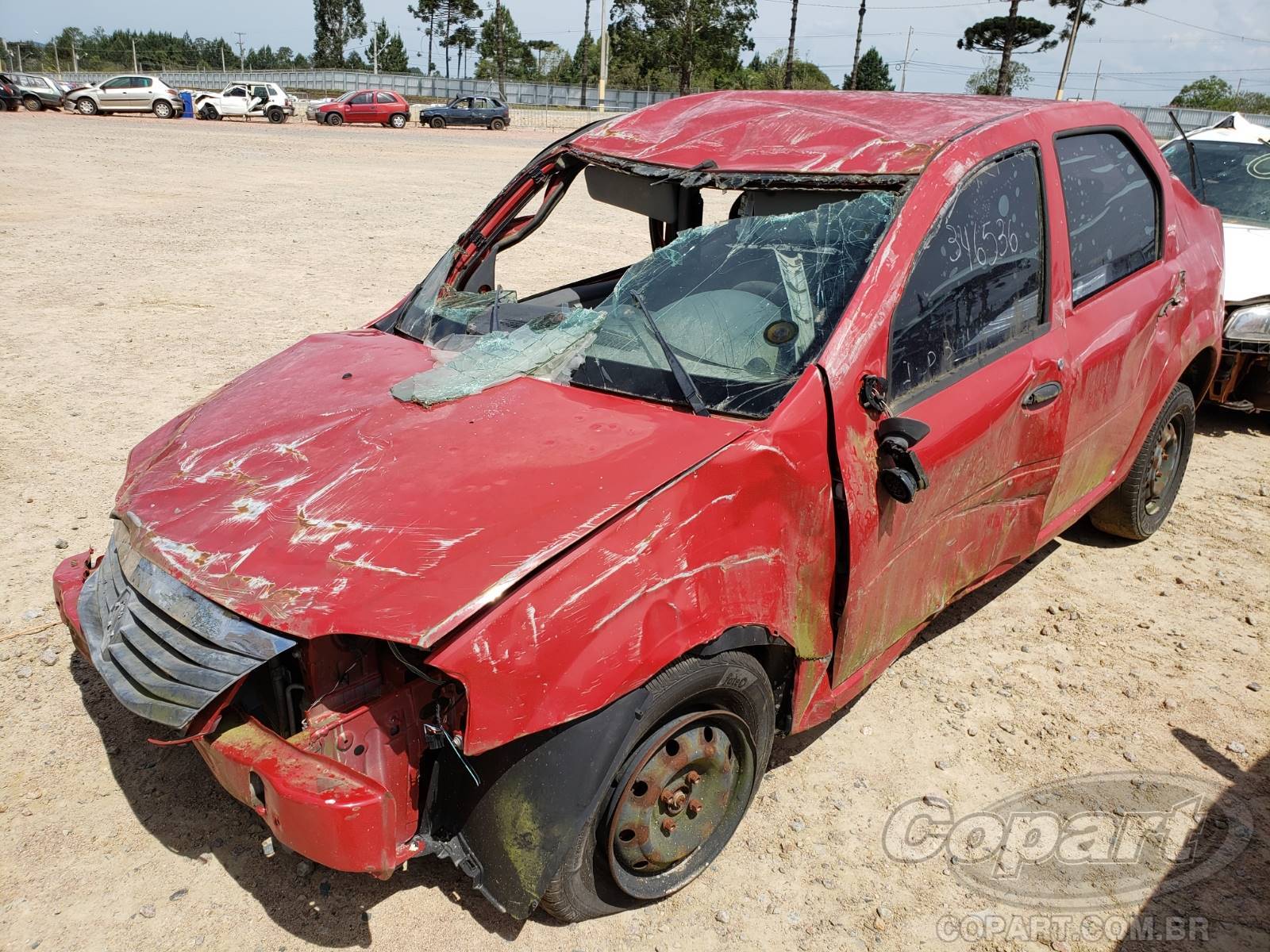 Foto 2: 2011 RENAULT LOGAN