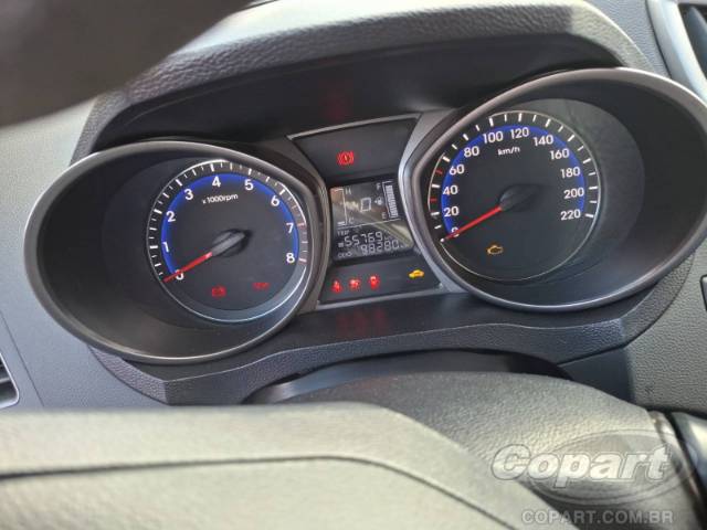 2015 HYUNDAI HB20 