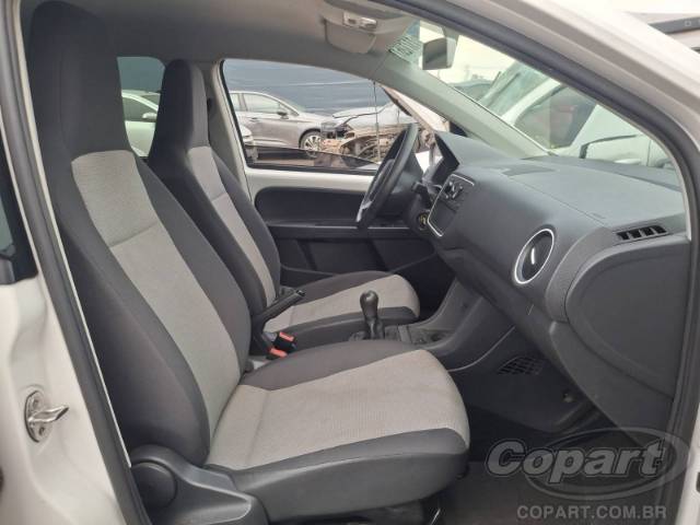 2016 VOLKSWAGEN UP 