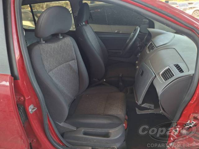 2013 VOLKSWAGEN FOX 