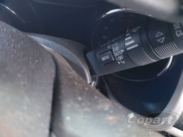 2025 CHEVROLET TRACKER 