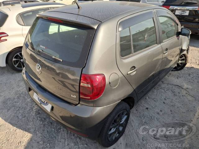 2013 VOLKSWAGEN FOX 