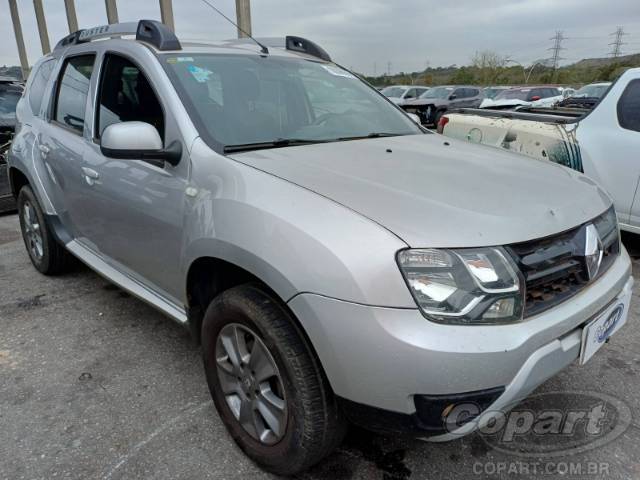 2017 RENAULT DUSTER 