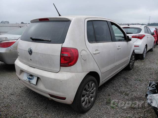 2014 VOLKSWAGEN FOX 