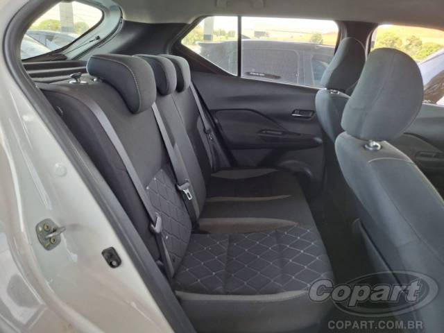 2019 NISSAN KICKS 