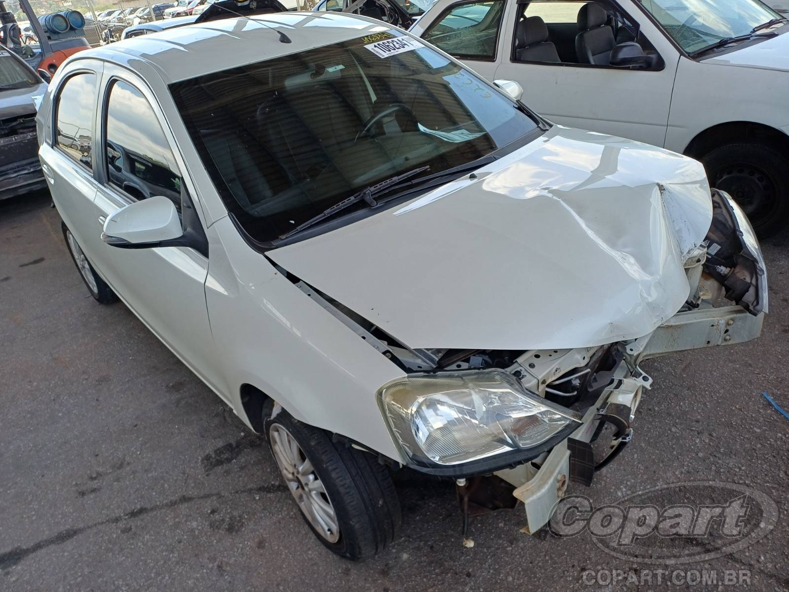 Veículo Toyota Etios Toyota Etios Seda XLS 1.5 16V 2015 2015 em leilão