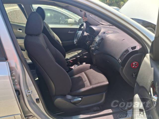 2010 HYUNDAI I30 