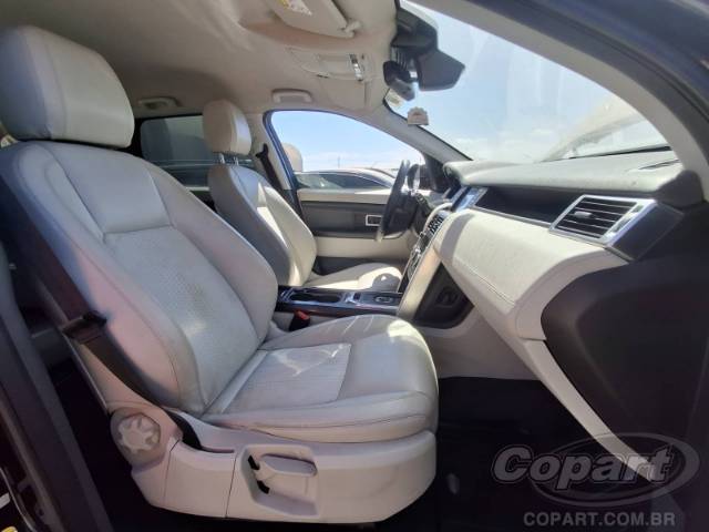 2015 LAND ROVER DISCOVERY SPORT 