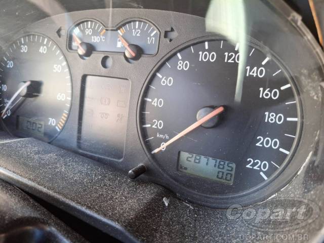 2001 VOLKSWAGEN PARATI 