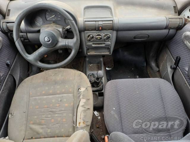 1996 CHEVROLET CORSA 